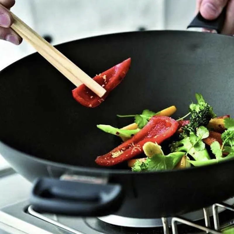 Woks & Stir Fry Pans
